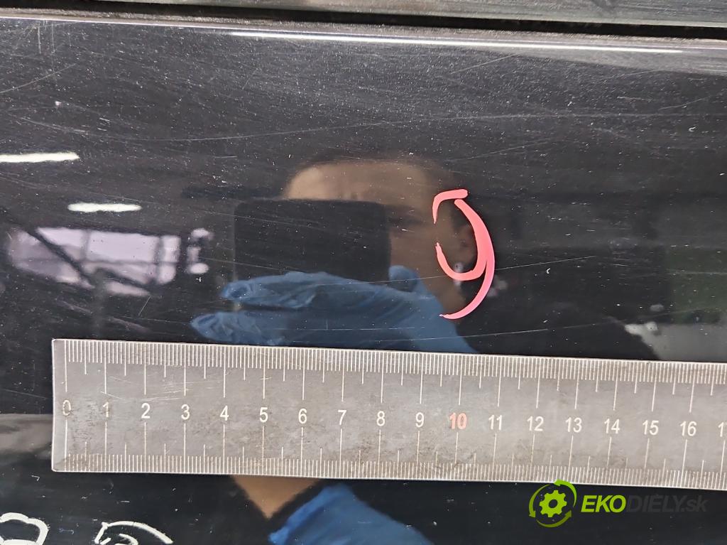 Mercedes B W245 2005-2011 2.0 cdi 109 hp manual 80 kW 1992 cm3 5- zadní kufrové dveře  (Zadní kapoty)