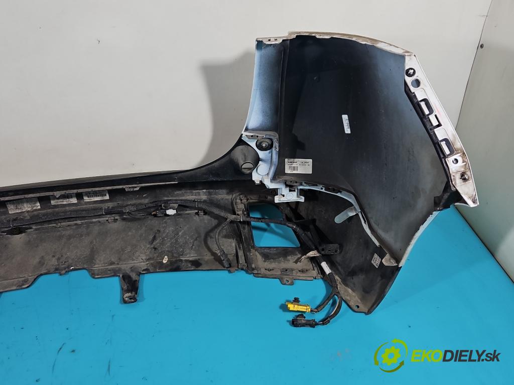 Peugeot 2008 I 2013-2019 1.2 VTi 110 hp manual 81 kW 1199 cm3 5- nárazník zadní  (Ostatné)