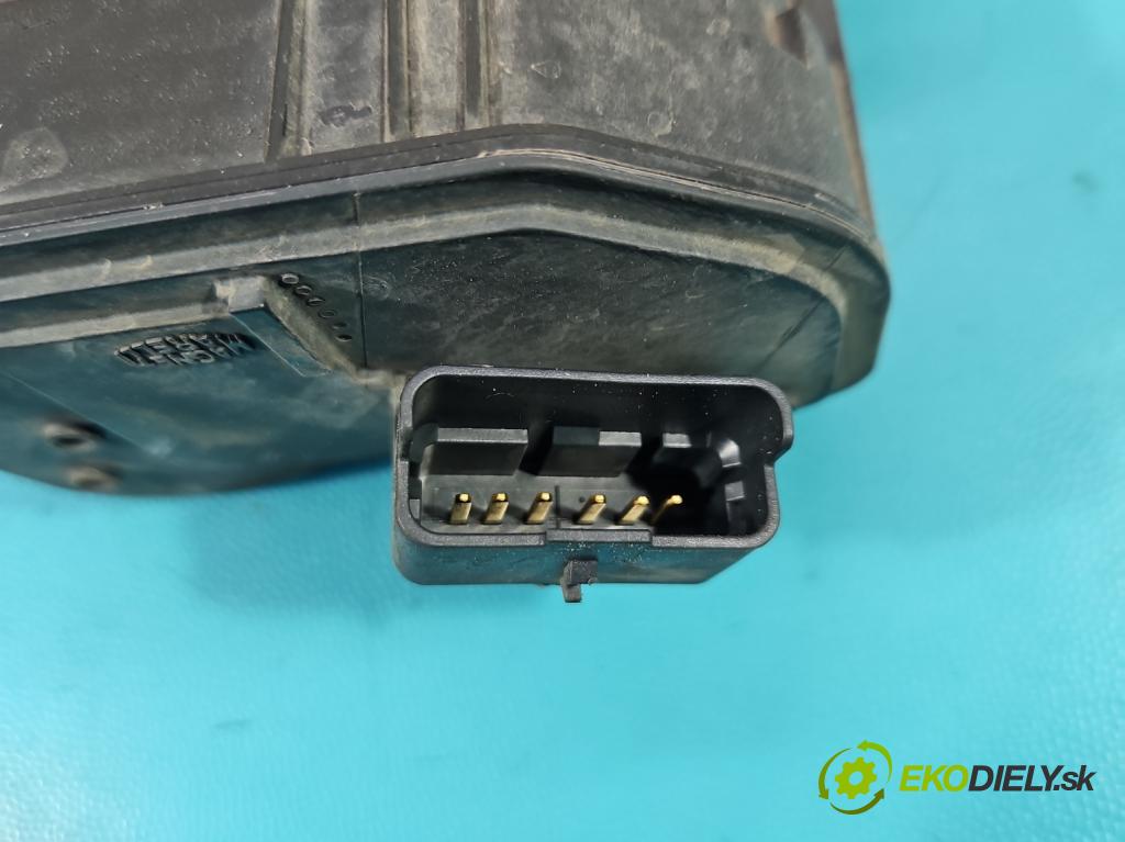 Peugeot 2008 I 2013-2019 1.2 THP 110 hp manual 81 kW 1199 cm3 5- škrticí klapka 9801942080 (Škrticí klapka)