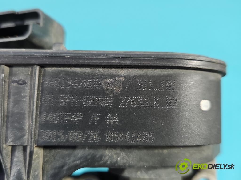 Peugeot 2008 I 2013-2019 1.2 THP 110 hp manual 81 kW 1199 cm3 5- škrticí klapka 9801942080 (Škrticí klapka)