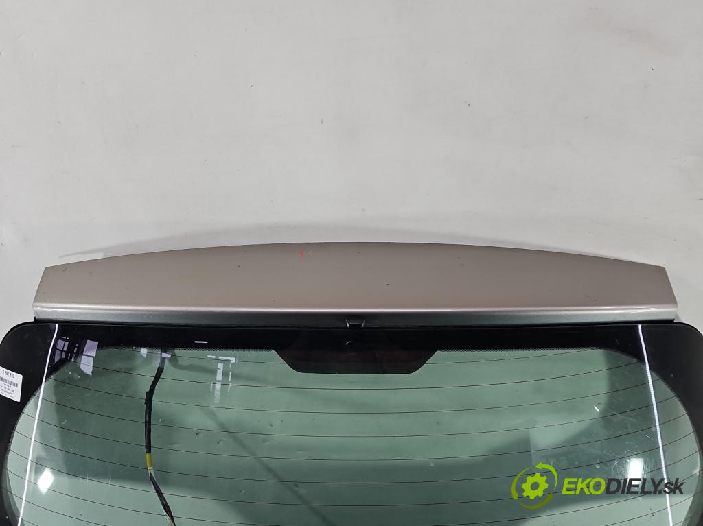 Toyota Yaris I 1999-2005 1.4 D4D 75 hp manual 55 kW 1364 cm3 5- zadní kufrové dveře  (Zadní kapoty)