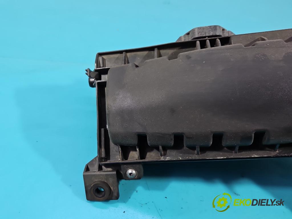 Peugeot 2008 I 2013-2019 1.2 VTi: 110 HP manual 81 kW 1199 cm3 5- obal filtra vzduchu 9805057080 (Obaly filtrov vzduchu)