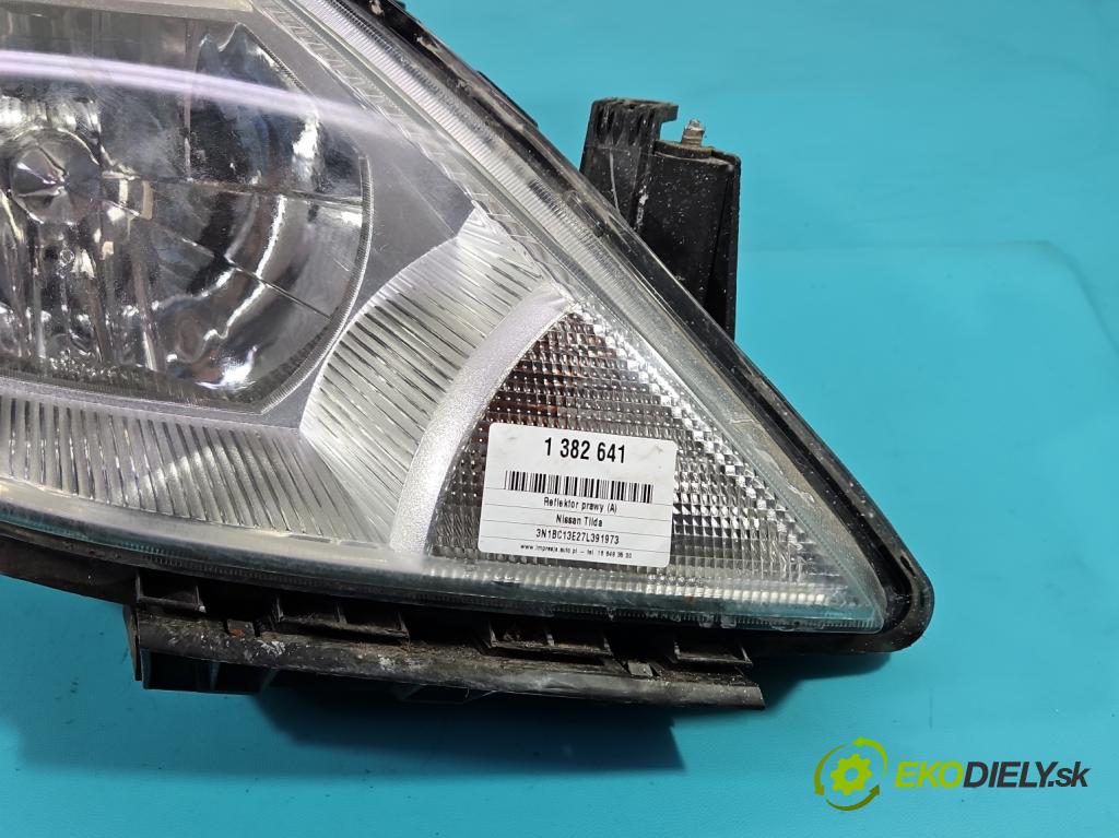 Nissan Tiida 1.8 16V 125 HP automatic 92 kW 1769 cm3 5- Reflektor: pravý 26010-EM30A (Pravé)