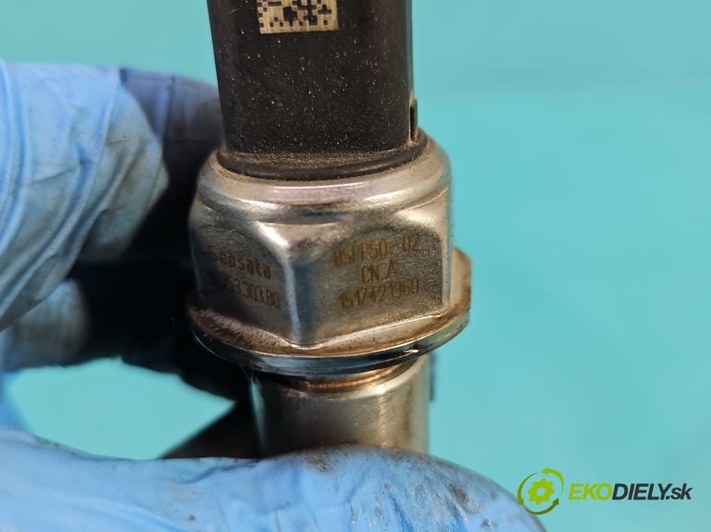 Peugeot 2008 I 2013-2019 1.2 THP 110 HP manual 81 kW 1199 cm3 5- lišta vstrekovacia 9802438180 (Vstrekovacie lišty)