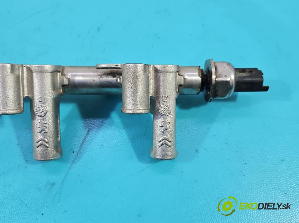 Peugeot 2008 I 2013-2019 1.2 THP 110 HP manual 81 kW 1199 cm3 5- lišta vstrekovacia 9802438180 (Vstrekovacie lišty)