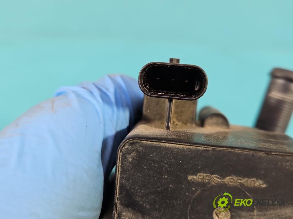 Peugeot 2008 I 2013-2019 1.2 THP 110 hp manual 81 kW 1199 cm3 5- čerpadlo vody 9807341480 (Vodní pumpy)