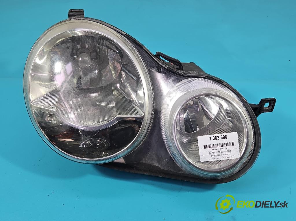 Vw Polo IV 9N 2001-2009 1.2 12V 64 HP manual 47 kW 1198 cm3 5- Reflektor: pravý  (Pravé)