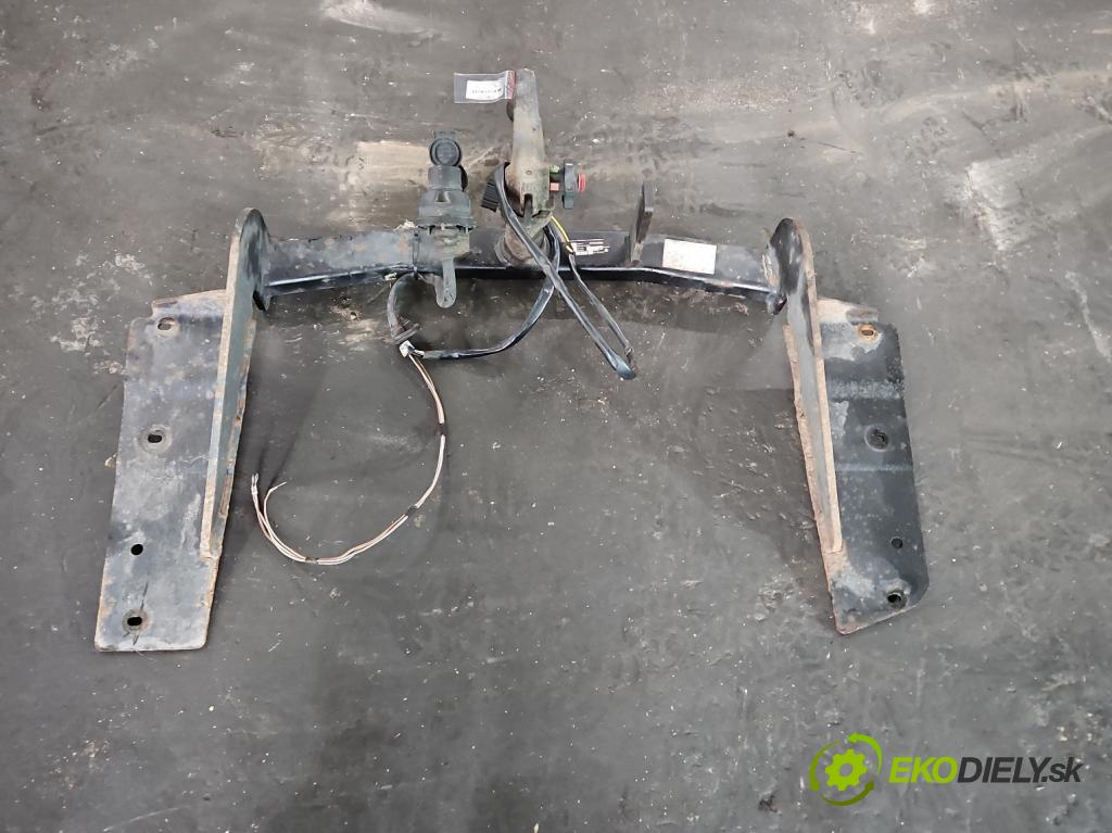 Opel Vectra C 2002-2008 1.9 cdti 120 hp manual 88 kW 1910 cm3 5- oko tažné  (Tažná zařízení)