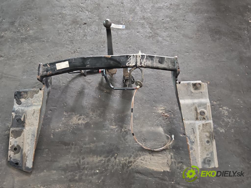 Opel Vectra C 2002-2008 1.9 cdti 120 hp manual 88 kW 1910 cm3 5- oko tažné  (Tažná zařízení)