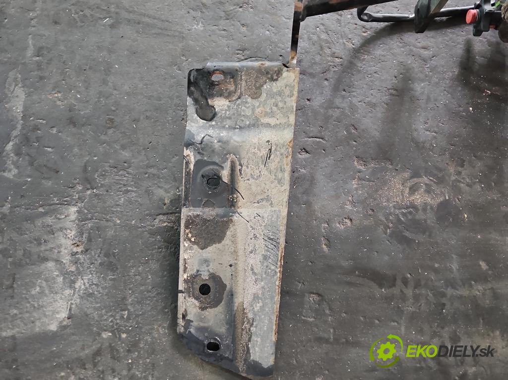 Opel Vectra C 2002-2008 1.9 cdti 120 hp manual 88 kW 1910 cm3 5- oko tažné  (Tažná zařízení)