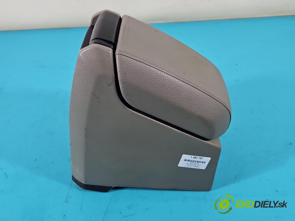 Volvo XC90 I 2002-2014 2.9 T6 272 HP automatic 200 kW 2922 cm3 5- operadlo  (Lakťové opierky)