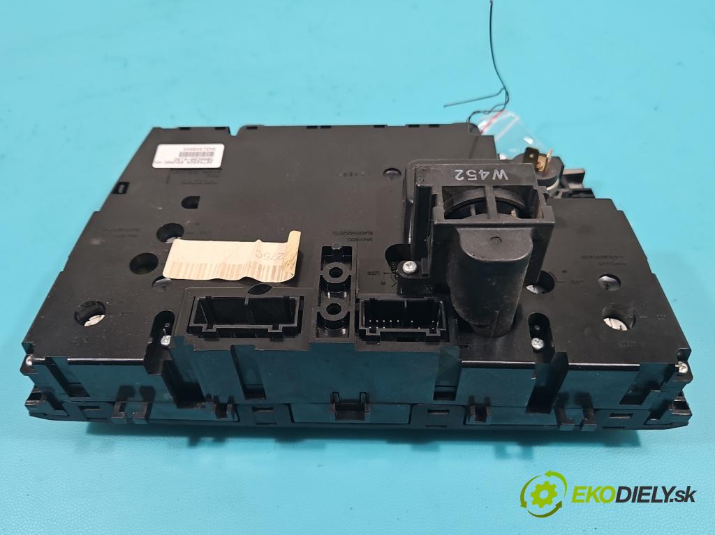 Volvo XC90 I 2002-2014 2.9 T6 272 HP automatic 200 kW 2922 cm3 5- panel kúrenia 30746026