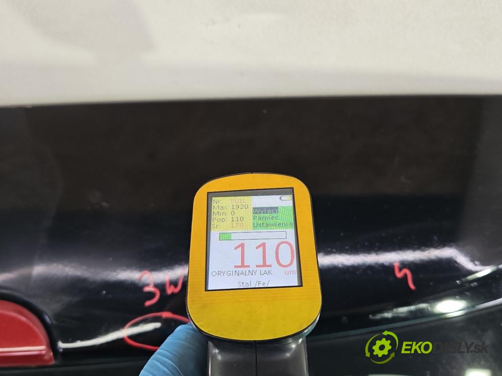 Nissan Tiida 1.8 16V 125 hp automatic 92 kW 1769 cm3 5- zadní kufrové dveře  (Zadní kapoty)