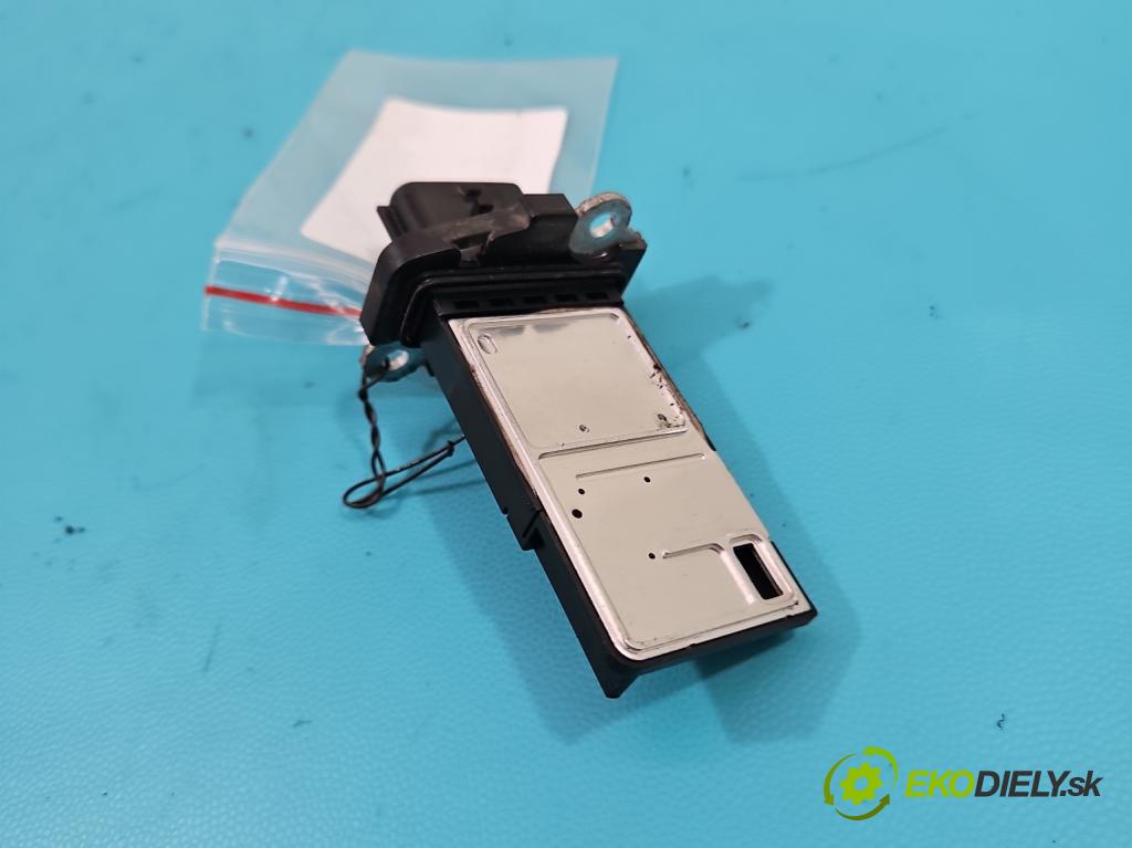 Nissan Tiida 1.8 16V 125 HP automatic 92 kW 1769 cm3 5- průtokoměr: 226807S000 (Váhy vzduchu)