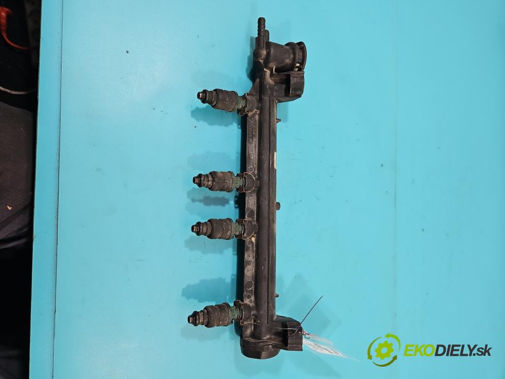 Seat Toledo II 1998-2004 1.6 SR 101 HP manual 74 kW 1595 cm3 4- vstrek 037906031AA (Vstrekovače)