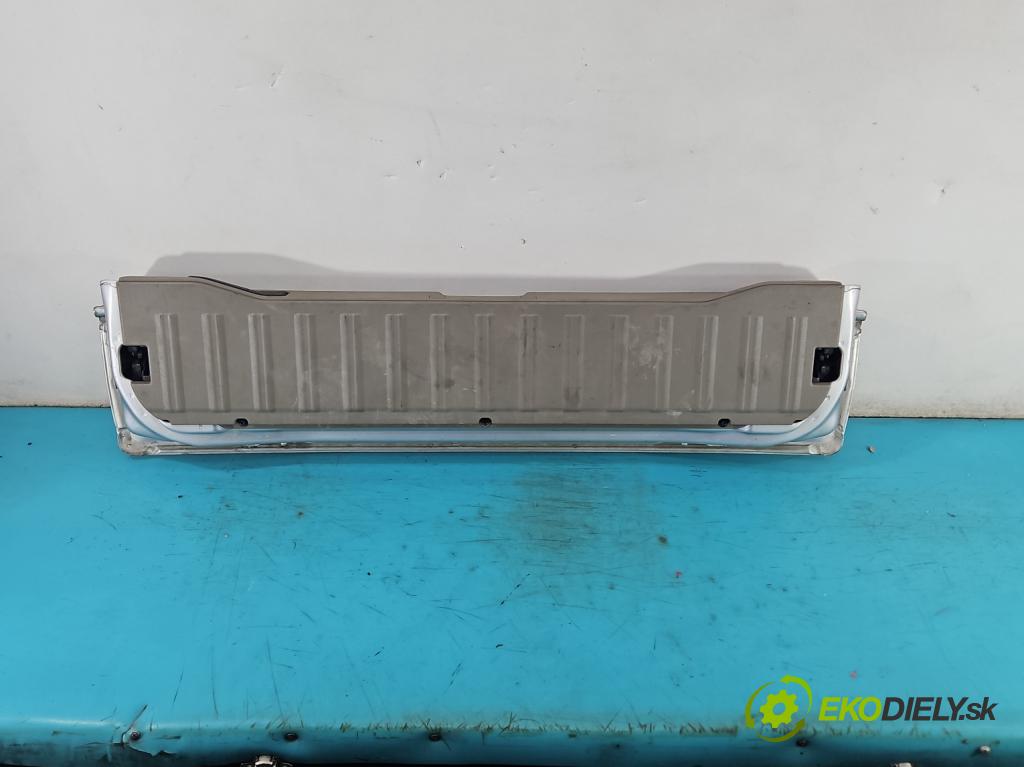 Volvo XC90 I 2002-2014 2.9 T6 272 hp automatic 200 kW 2922 cm3 5- zadní kufrové dveře  (Zadní kapoty)