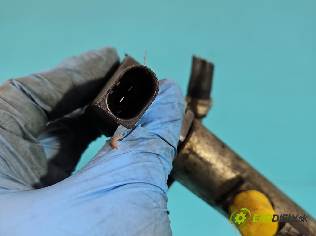 Mercedes Vito W639 2003-2014 2,2.0 cdi 109 HP manual 80 kW 2148 cm3 5- lišta vstrekovacia 0445214109 (Vstrekovacie lišty)