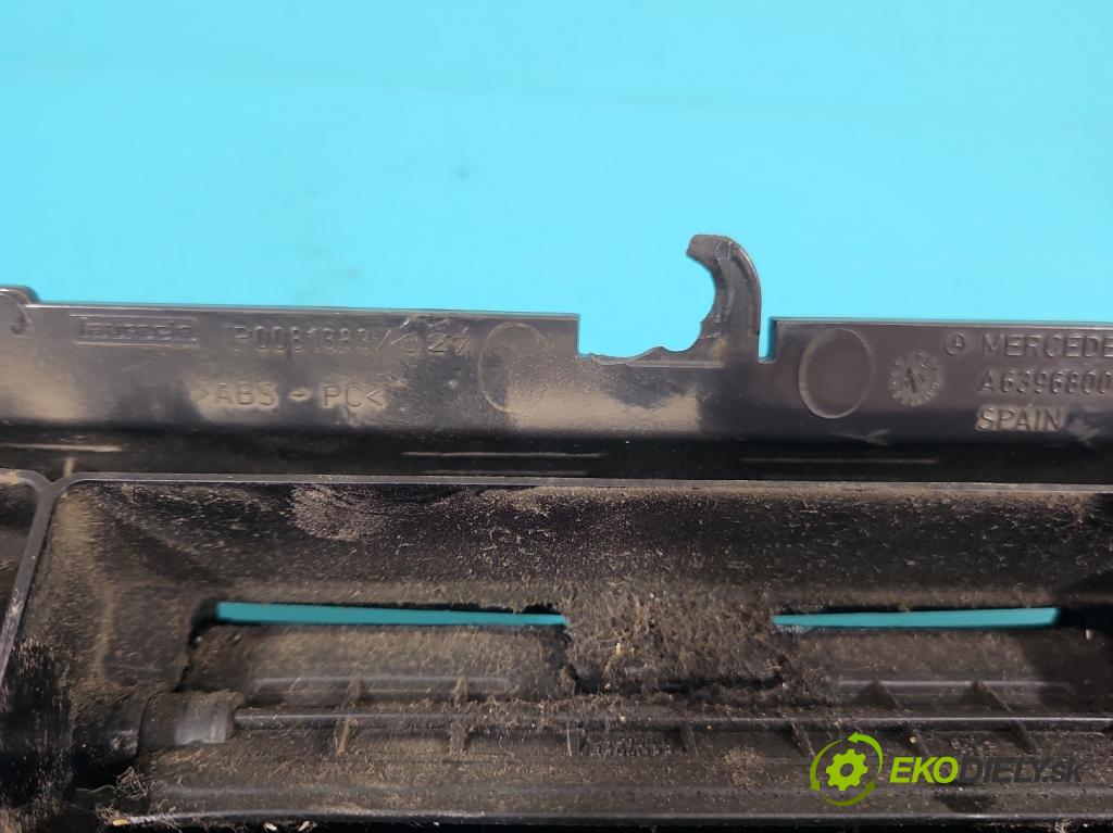 Mercedes Vito W639 2003-2014 2,2.0 cdi 109 HP manual 80 kW 2148 cm3 5- Mřížka: kúrenia stredová  (Mriežky kúrenia (fukáre))