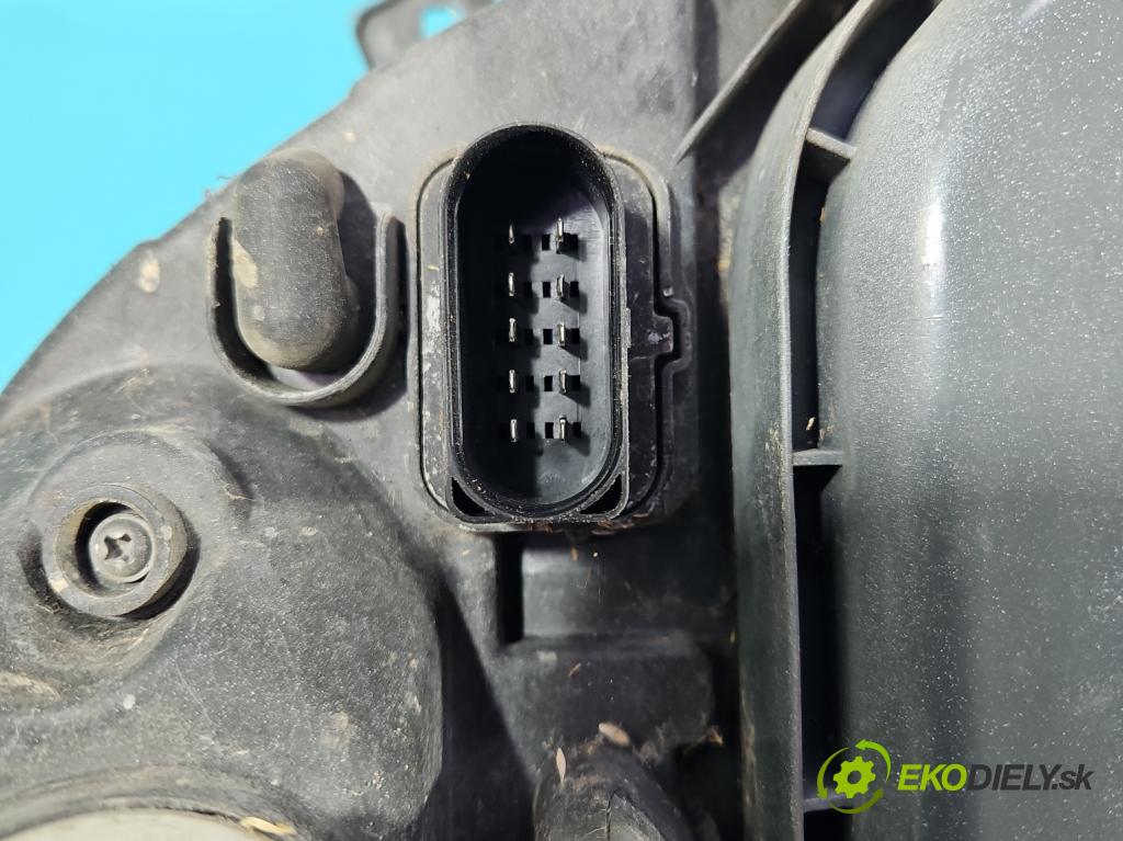 Mercedes Vito W639 2003-2014 2,2.0 cdi 109 HP manual 80 kW 2148 cm3 5- Reflektor: pravý  (Pravé)