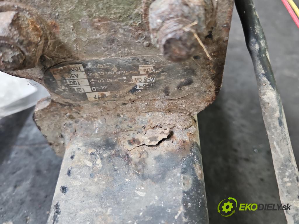 Mercedes Vito W639 2003-2014 2,2.0 cdi 109 hp manual 80 kW 2148 cm3 5- oko tažné  (Tažná zařízení)