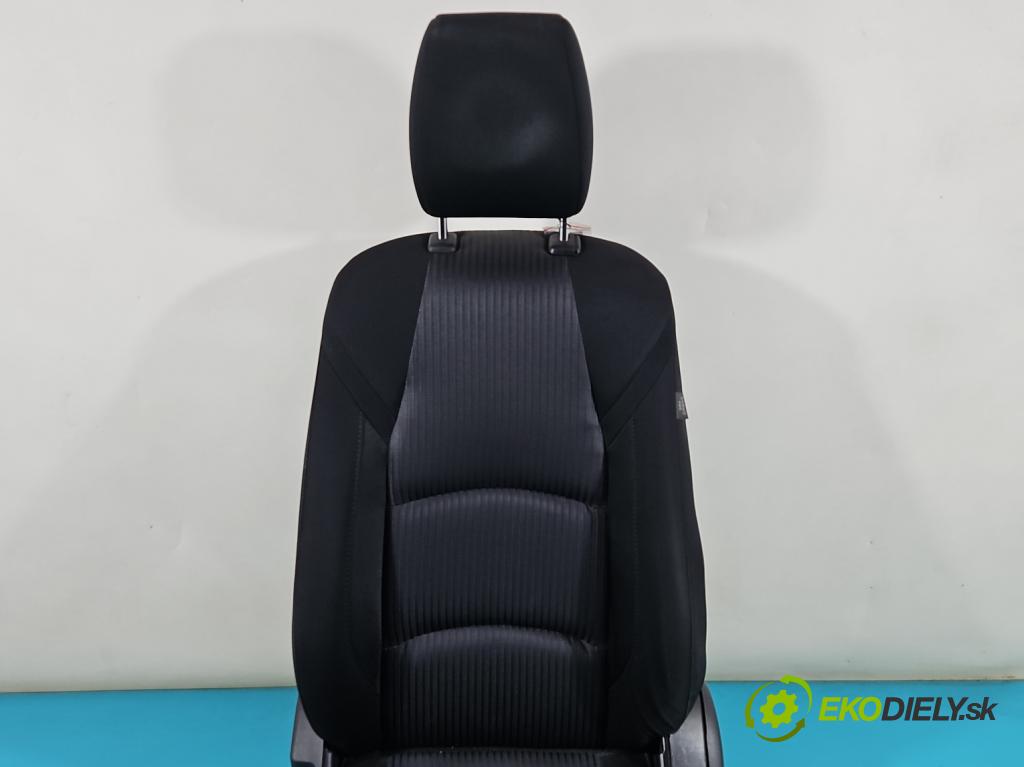 Mazda 3 III BM 2013-2018 2.0 16V 155 HP manual 114 kW 1998 cm3 4- Sedačka ľavý  (Sedačky, sedadlá)