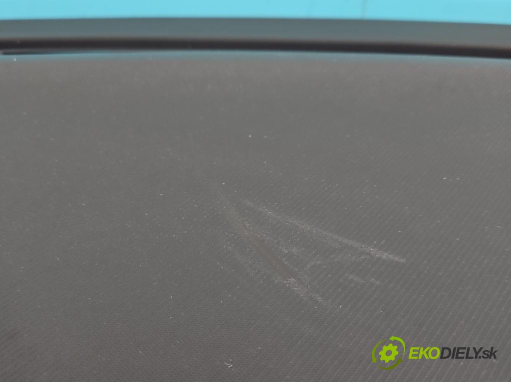 Kia Ceed I 2006-2012 1.6 crdi 116 HP manual 85 kW 1582 cm3 5- kokpit,pristrojová doska rozdeľovacia