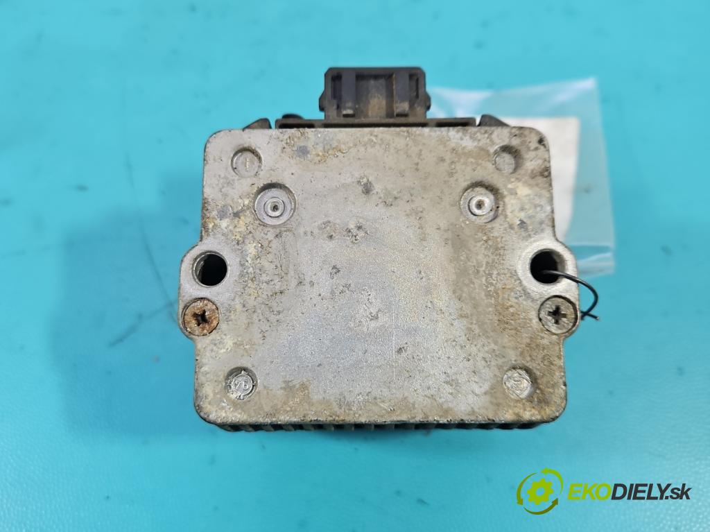 Vw Vento 1.8 75 HP manual 55 kW 1781 cm3 4- cievka zapaľovacia  (Zapaľovacie cievky, moduly)