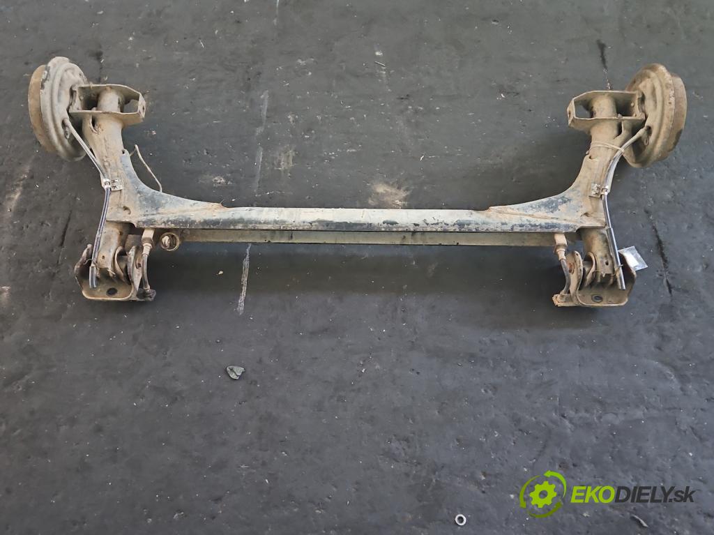 Vw Vento 1.8 75 hp manual 55 kW 1781 cm3 4- zadní výztuha  (Výztuhy zadní)