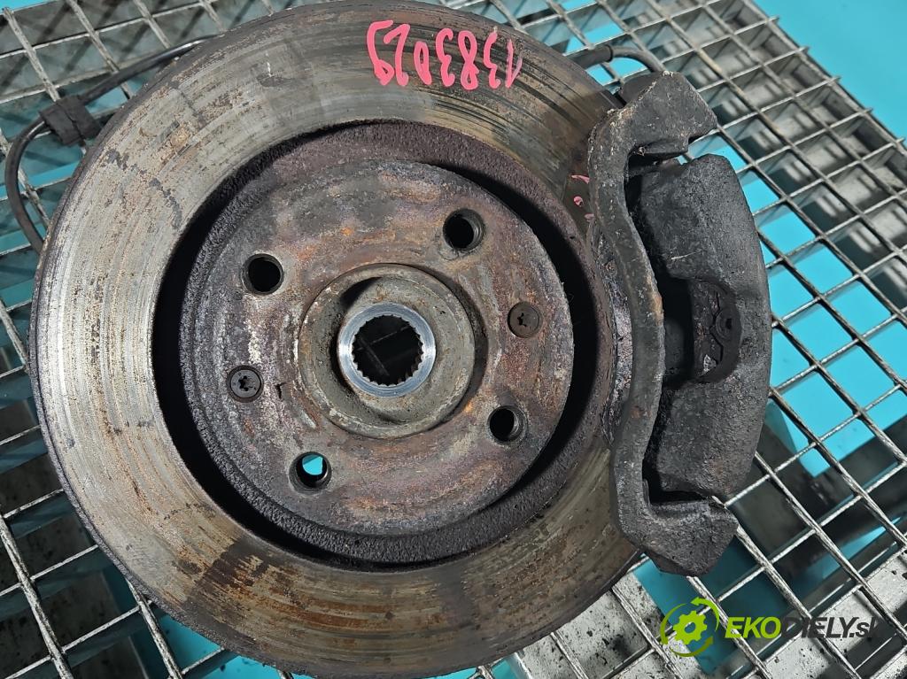 Citroen Berlingo I 1996-2008 2.0 hdi 90 HP manual 66 kW 1997 cm3 5- náboj pravé  (Náboje)