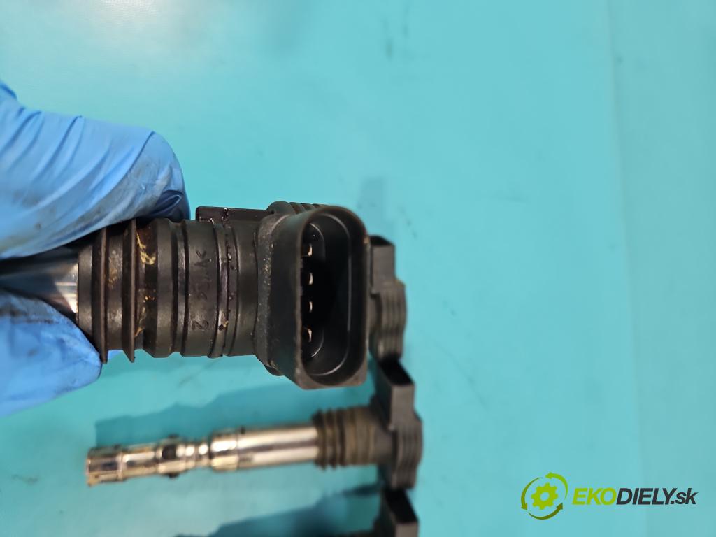 Vw Passat B5 1995-2005 1.8 T 150 HP manual 110 kW 1781 cm3 5- cievka zapaľovacia 06A905115D (Zapaľovacie cievky, moduly)