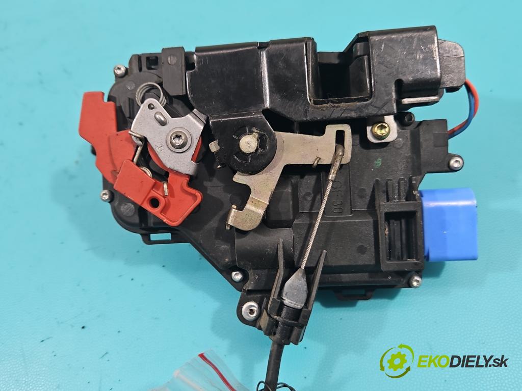 Vw Touran I 2003-2015 1.9 tdi 105 hp manual 77 kW 1896 cm3 5- zámek přední pravý 3D1837016