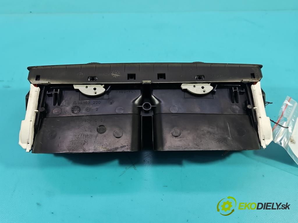 Vw Passat B5 1995-2005 1.8 T 150 HP manual 110 kW 1781 cm3 5- Mřížka: kúrenia stredová 3B0819728D (Mriežky kúrenia (fukáre))