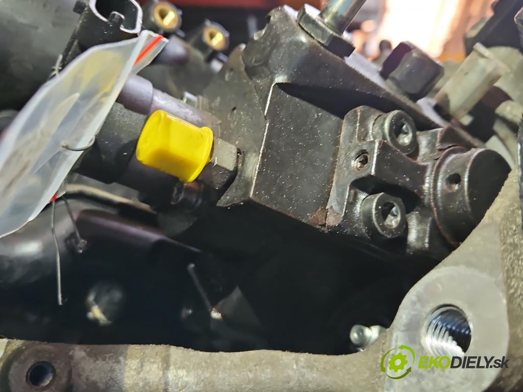 Opel Insignia A 2008-2017 2.0 cdti 131 HP automatic 96 kW 1956 cm3 5- čerpadlo vstrekovacia 0445010193 (Vstrekovacie čerpadlo)