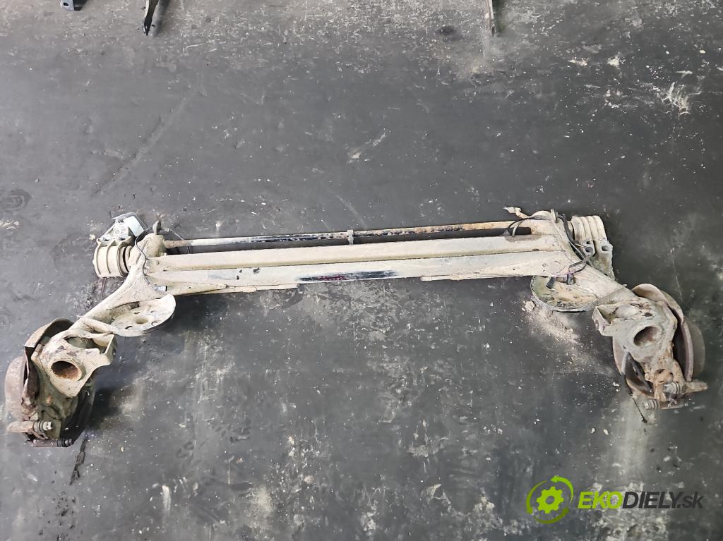 Vw Passat B5 1995-2005 1.8 T 150 hp manual 110 kW 1781 cm3 5- zadní výztuha  (Výztuhy zadní)