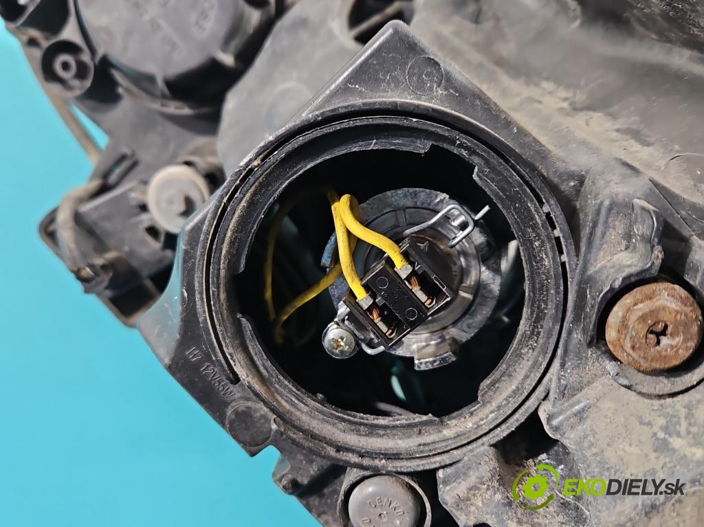 Kia Ceed I 2006-2012 1.6 crdi 116 HP manual 85 kW 1582 cm3 5- Reflektor: pravý  (Pravé)