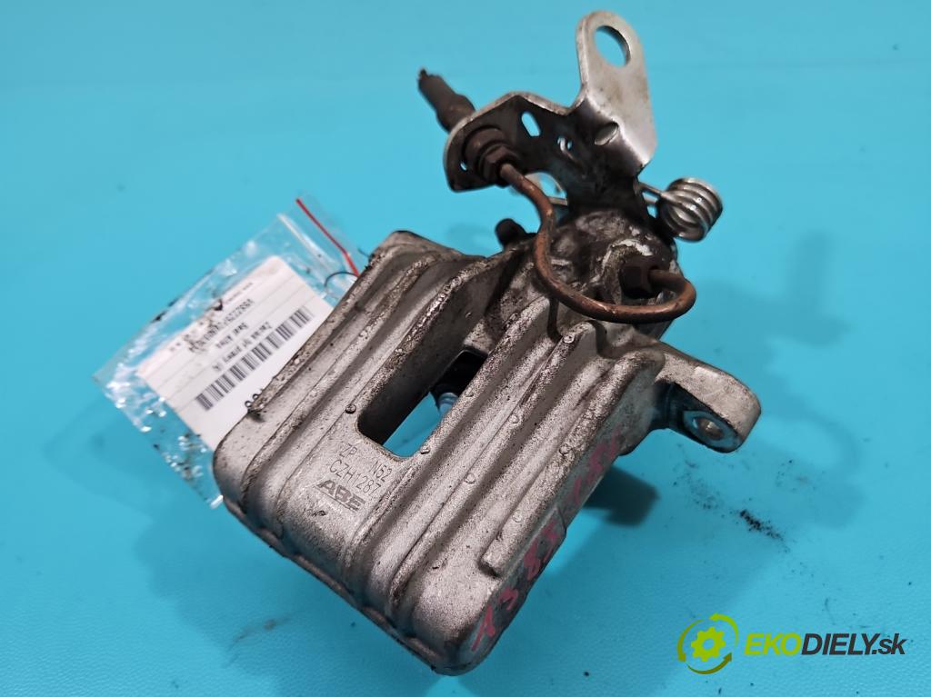 Seat Altea 1.9 tdi (BXE) 105 HP manual 77 kW 1896 cm3 5- brzdič zadné pravý  (Ostatné)