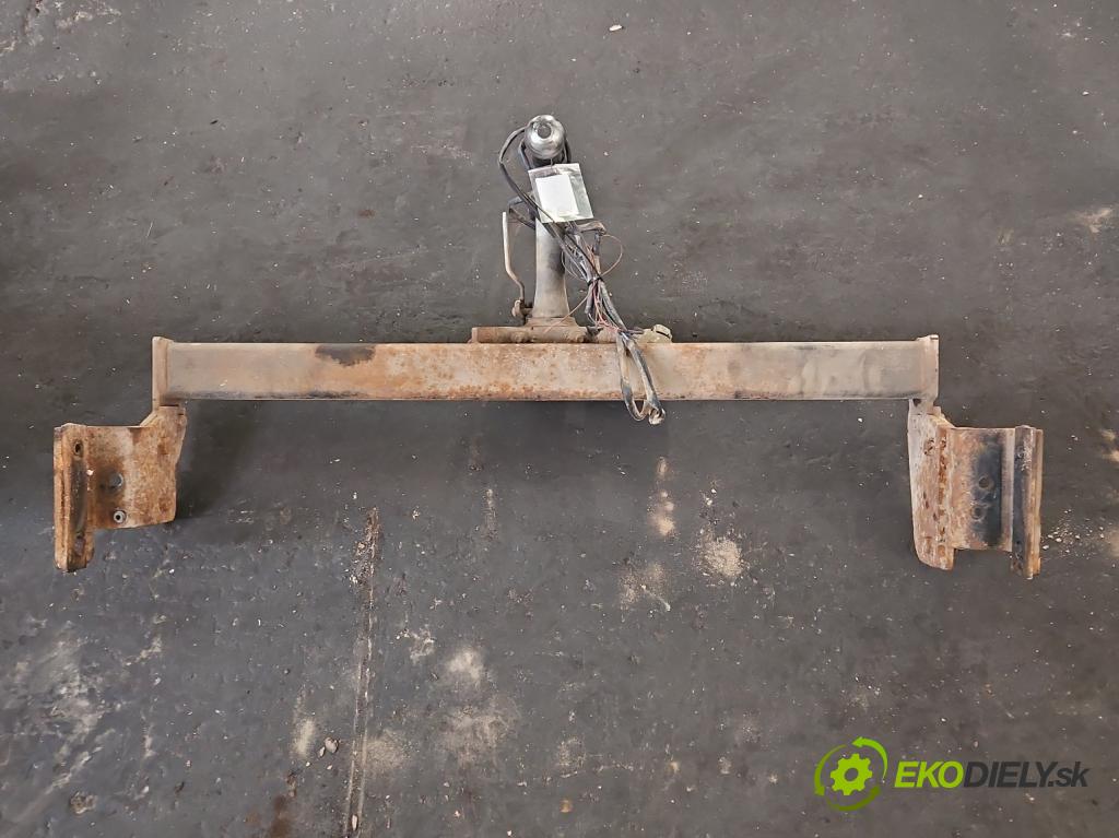 Kia Ceed I 2006-2012 1.6 crdi 116 hp manual 85 kW 1582 cm3 5- oko tažné  (Tažná zařízení)