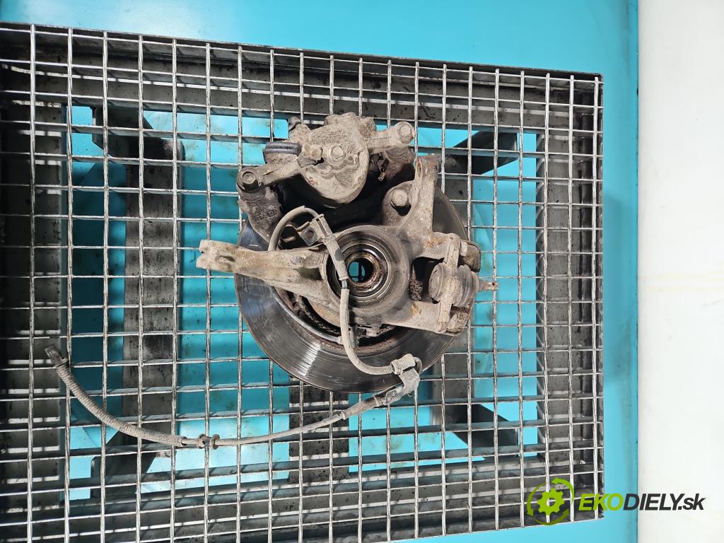 Kia Ceed I 2006-2012 1.6 crdi 116 HP manual 85 kW 1582 cm3 5- náboj pravé (Náboje)