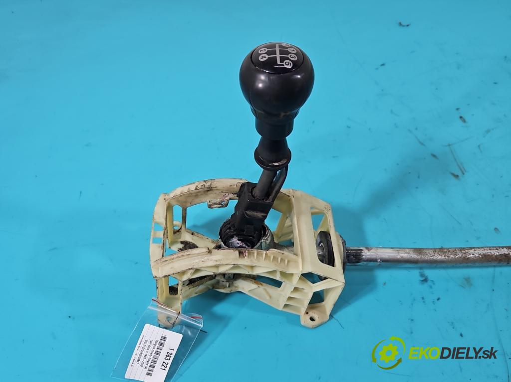 Opel Astra II 1998-2009 1.6 16V 105 HP manual 77 kW 1598 cm3 5- Páka: Změny: stupeň,rýchlosť  (Rýchlostné páky / kulisy)