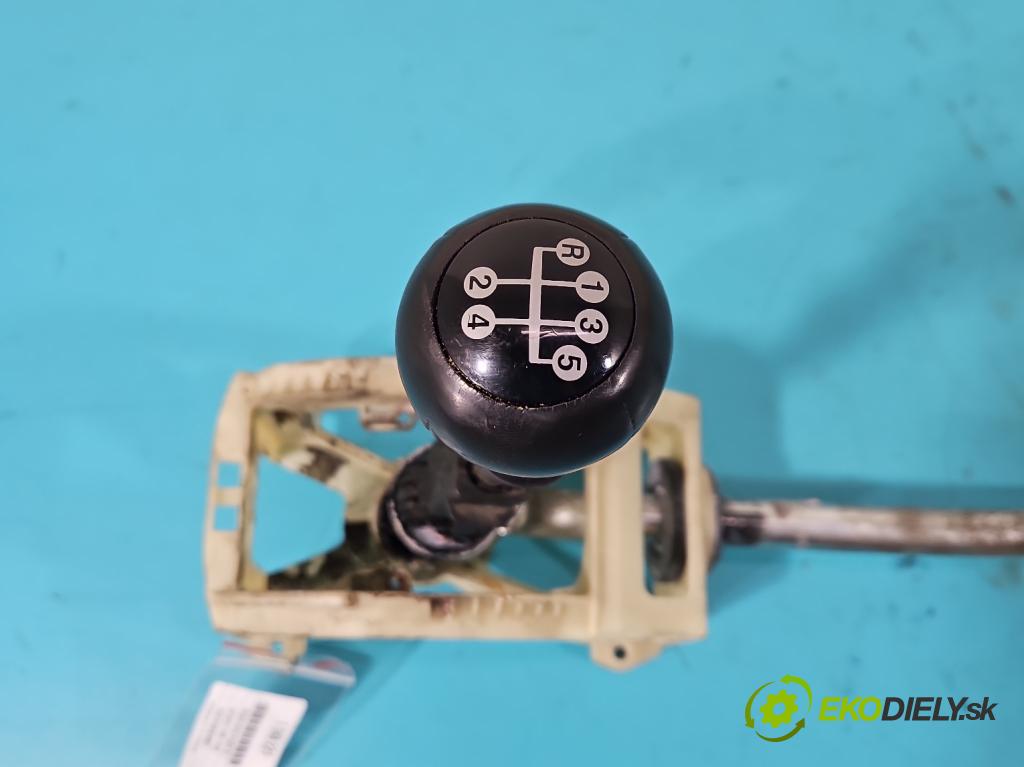 Opel Astra II 1998-2009 1.6 16V 105 HP manual 77 kW 1598 cm3 5- Páka: Změny: stupeň,rýchlosť  (Rýchlostné páky / kulisy)