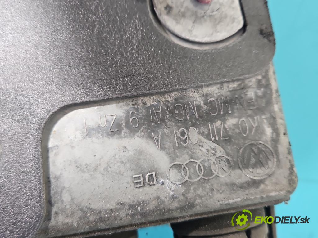 Vw Touran I 2003-2015 1.9 tdi 105 HP manual 77 kW 1896 cm3 5- Páka: Změny: stupeň,rýchlosť 1K0711091A (Rýchlostné páky / kulisy)