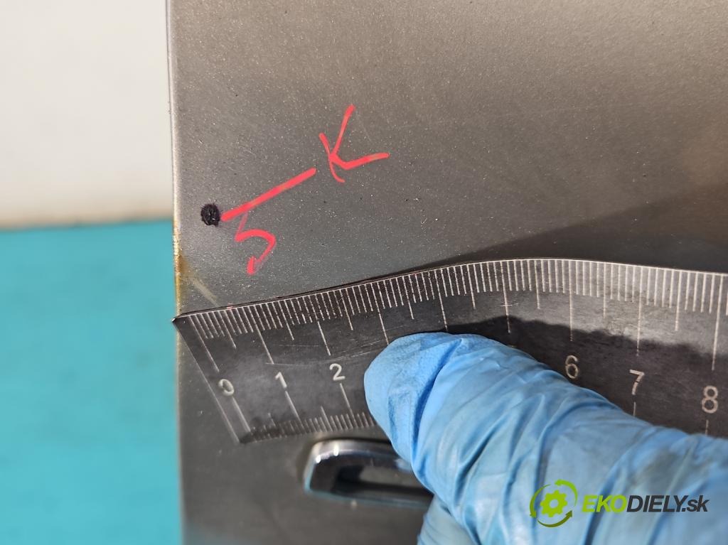 Kia Ceed I 2006-2012 1.6 crdi 116 hp manual 85 kW 1582 cm3 5- zadní kufrové dveře  (Zadní kapoty)