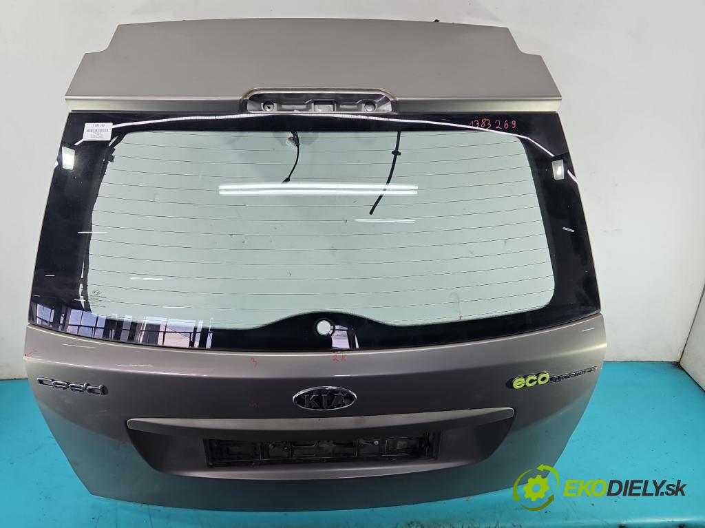 Kia Ceed I 2006-2012 1.6 crdi 116 hp manual 85 kW 1582 cm3 5- zadní kufrové dveře  (Zadní kapoty)