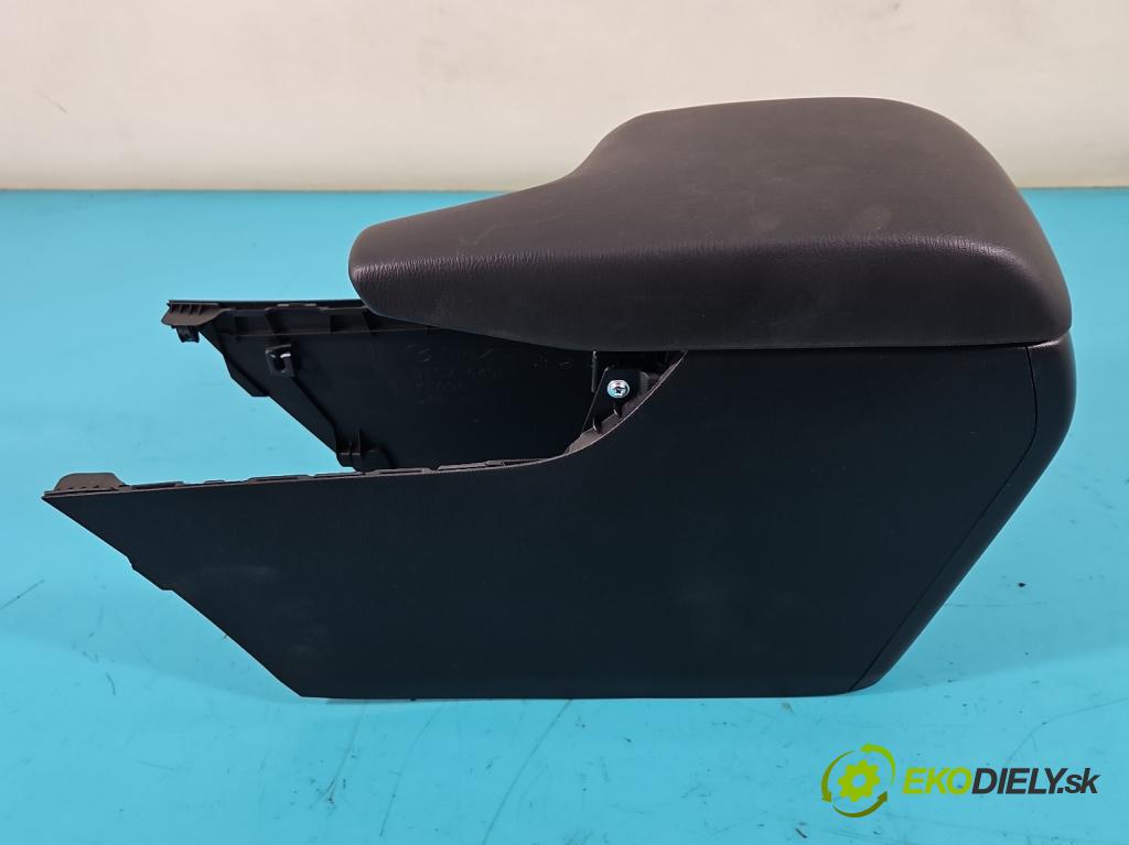 Mazda 3 III BM 2013-2018 2.0 16V 155 HP manual 114 kW 1998 cm3 4- operadlo BJS7-64951 (Lakťové opierky)