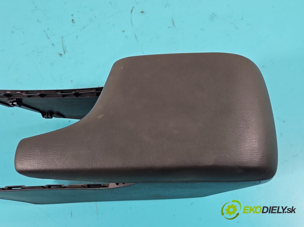 Mazda 3 III BM 2013-2018 2.0 16V 155 HP manual 114 kW 1998 cm3 4- operadlo BJS7-64951 (Lakťové opierky)