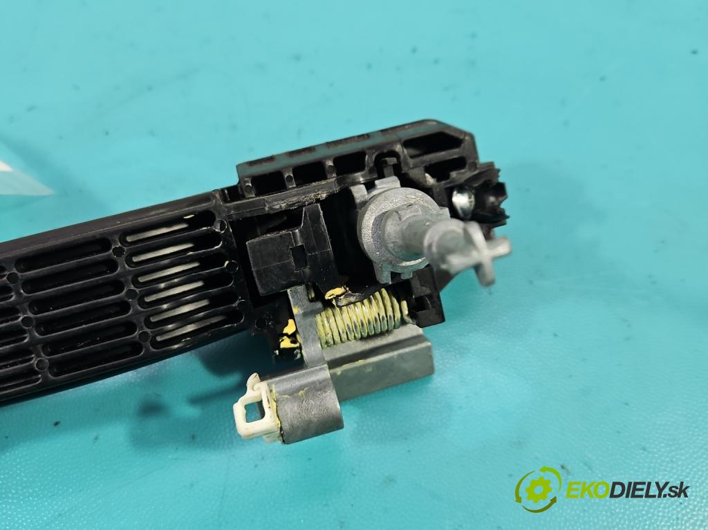 Mazda 3 III BM 2013-2018 2.0 16V 155 HP manual 114 kW 1998 cm3 4- rukoväť predné ľavé mimo: (Vonkajšie predné ľavé)