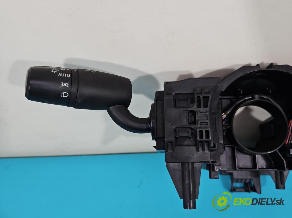 Mazda 3 III BM 2013-2018 2.0 16V 155 HP manual 114 kW 1998 cm3 4- prepínač komplex: SKE133-01 (Prepínače, spínače, tlačidlá a ovládače kúrenia)