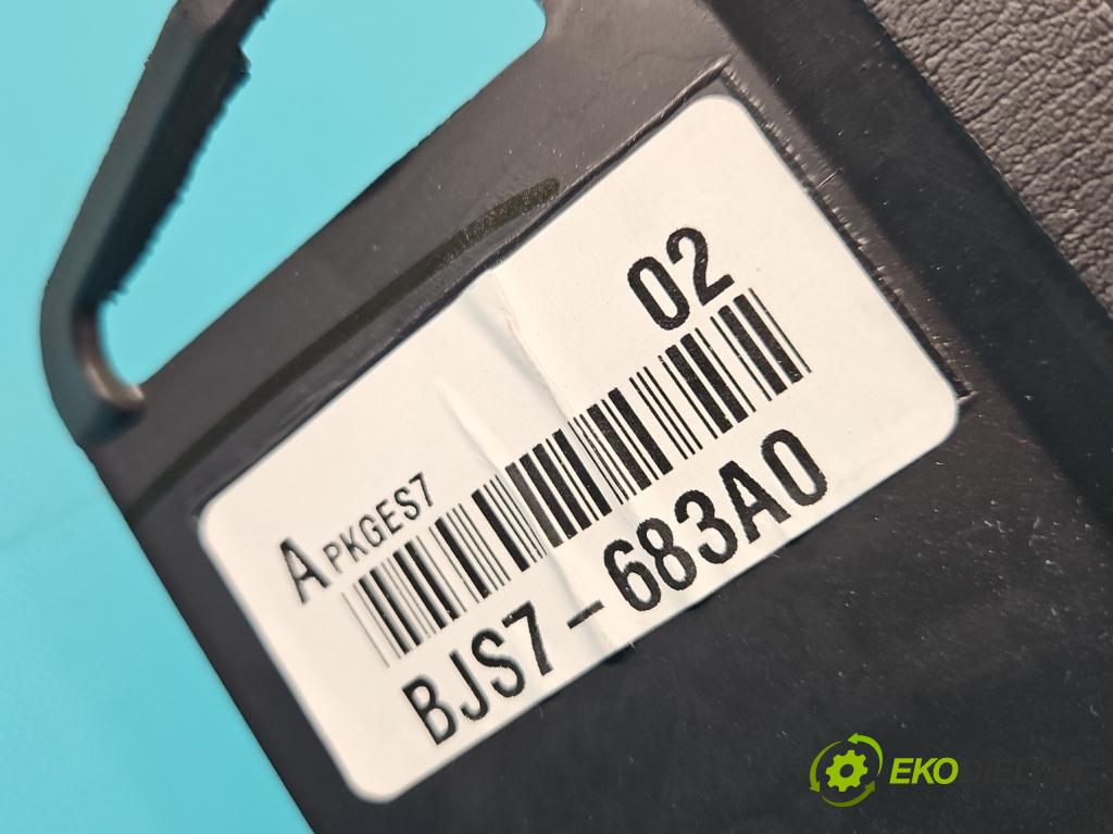 Mazda 3 III BM 2013-2018 2.0 16V 155 HP manual 114 kW 1998 cm3 4- zadná BJS7-683A0 (Pláta zadné)