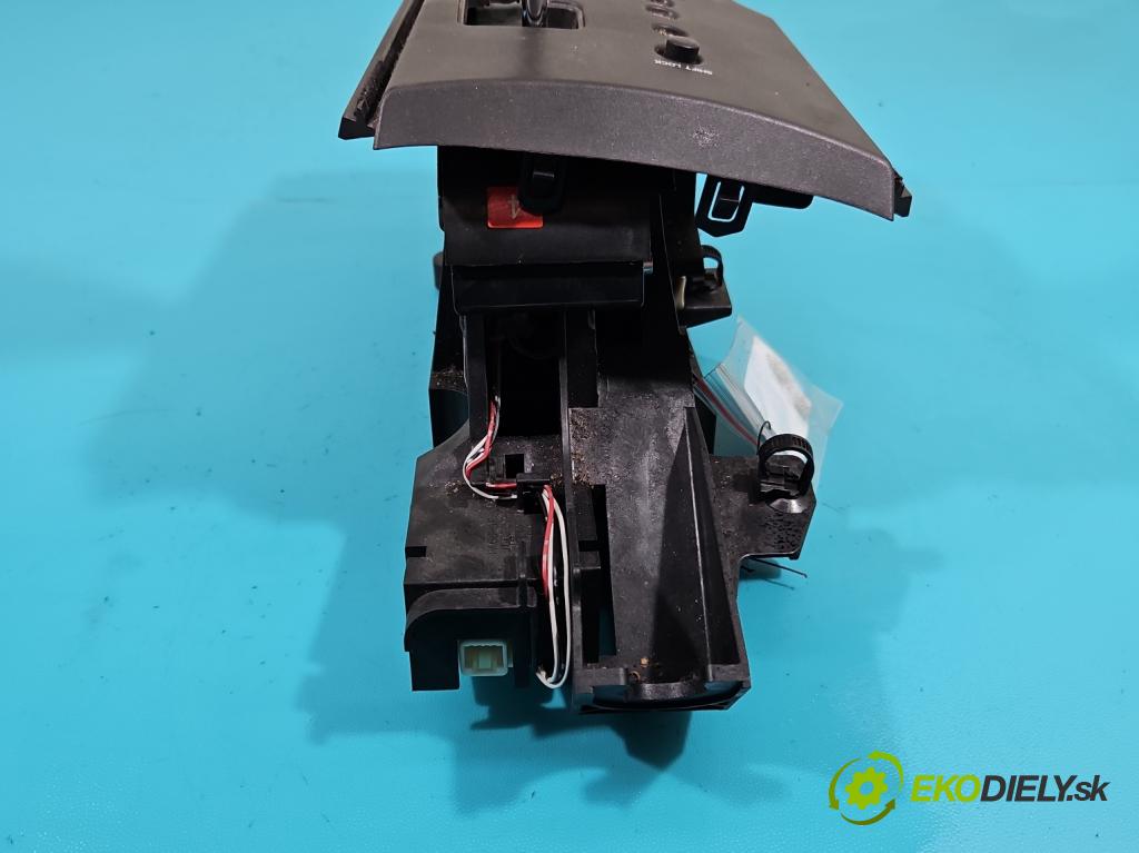 Toyota Rav4 III 2005-2012 2.0 VVti: 152KM automatic 112 kW 1998 cm3 5- Páka: Změny: stupeň,rýchlosť  (Rýchlostné páky / kulisy)