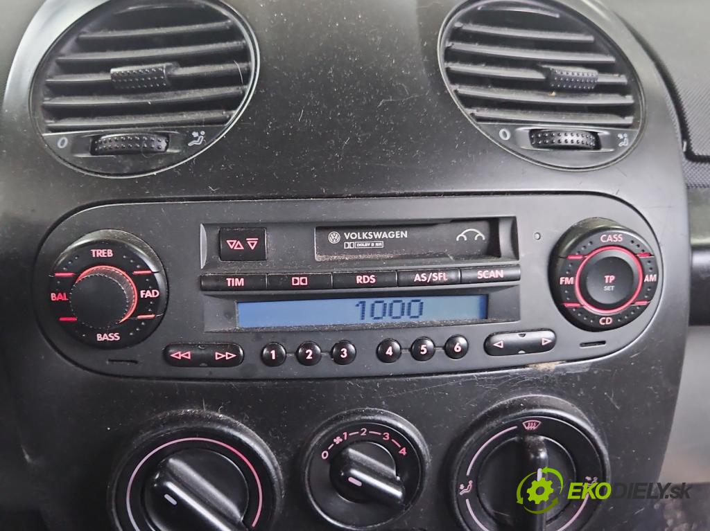 Vw New Beetle 1998-2010 2.0 8V 116 HP manual 85 kW 1984 cm3 3- Radio originál 1C0035186